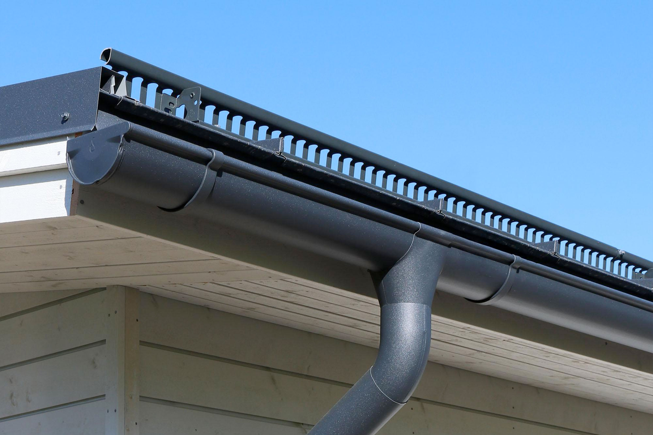 Mattapintaiset kourut